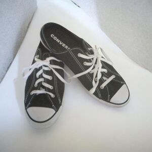 Converse Classic Black and White Sneakers Mule Slip Ons. Size 8.5